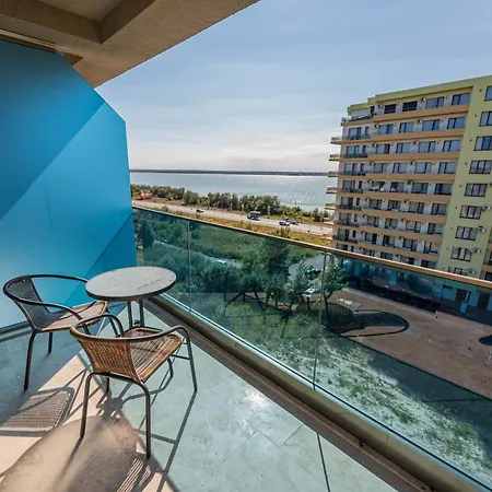 Solid Magic Nuba Mamaia